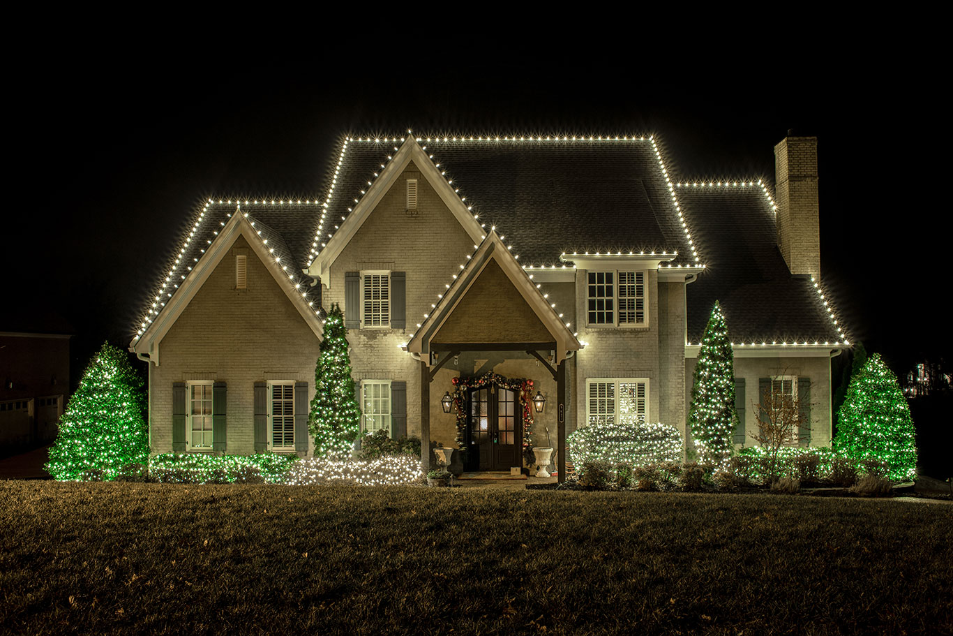 Christmas Light Hanging Services in Paradise Valley AZ